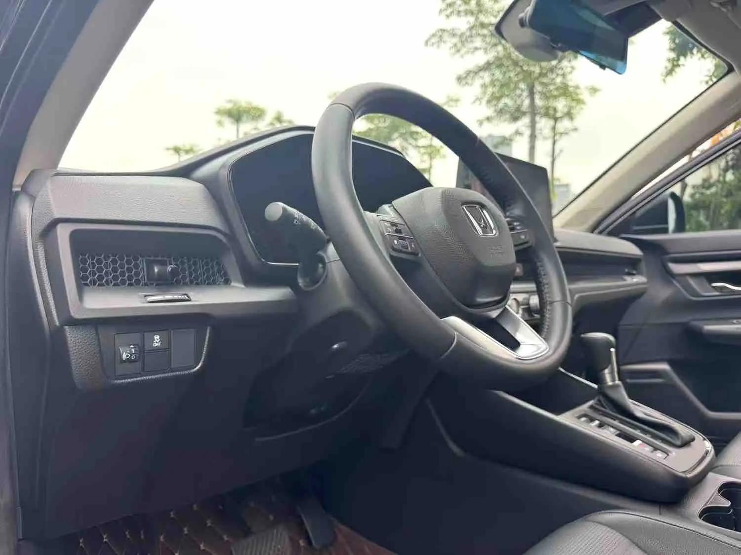 Honda CR-V 2023 240TURBO Two-Drive Front is still 5-seat Edition 5