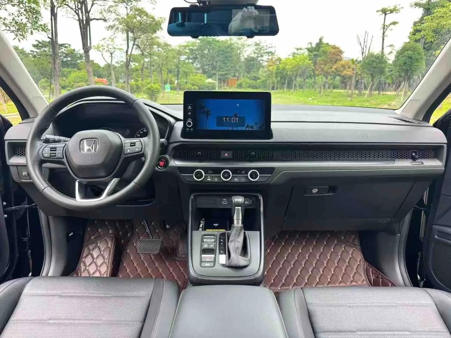 Honda CR-V 2023 240TURBO Two-Drive Front is still 5-seat Edition 7