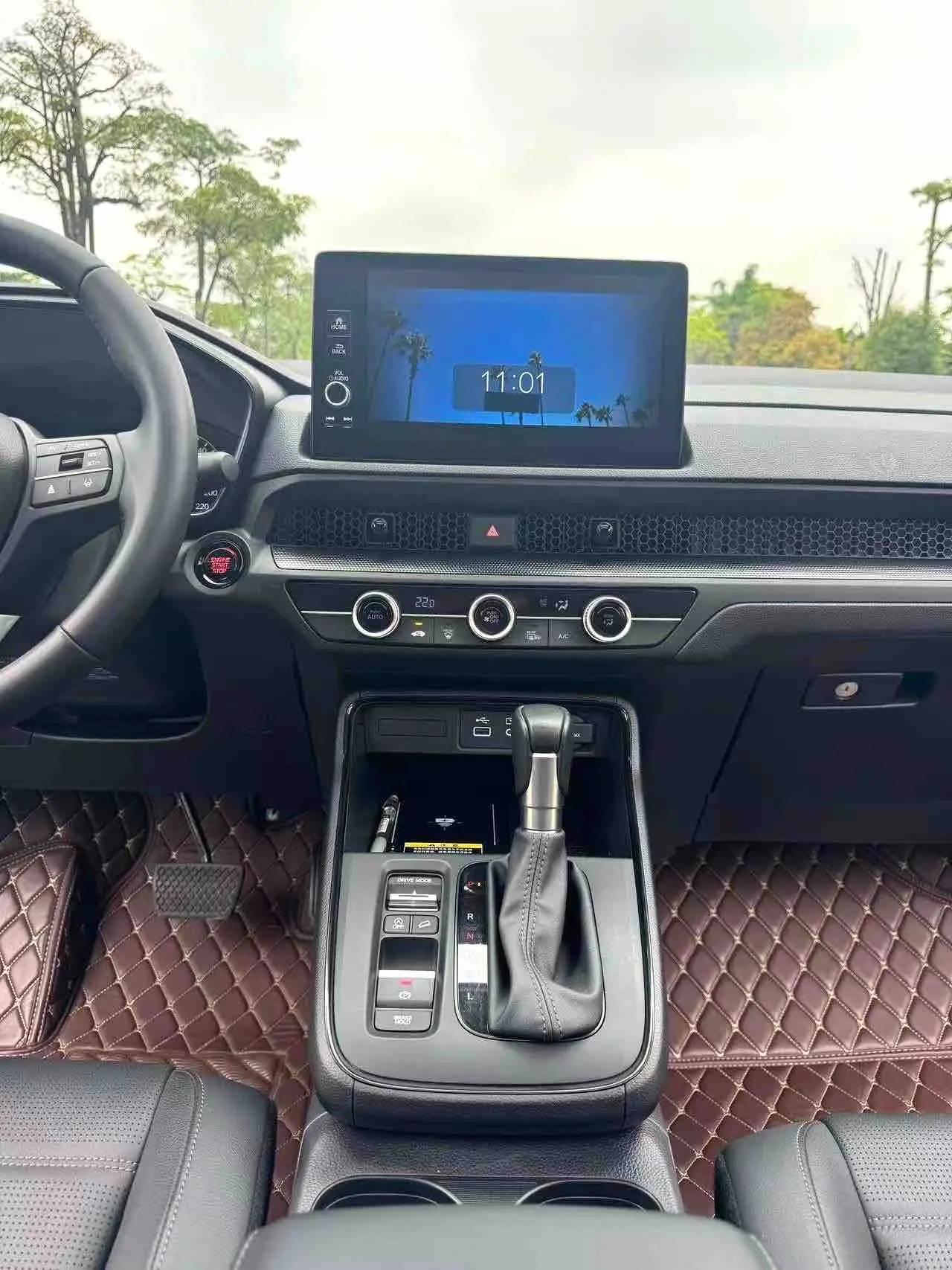 Honda CR-V 2023 240TURBO Two-Drive Front is still 5-seat Edition 9