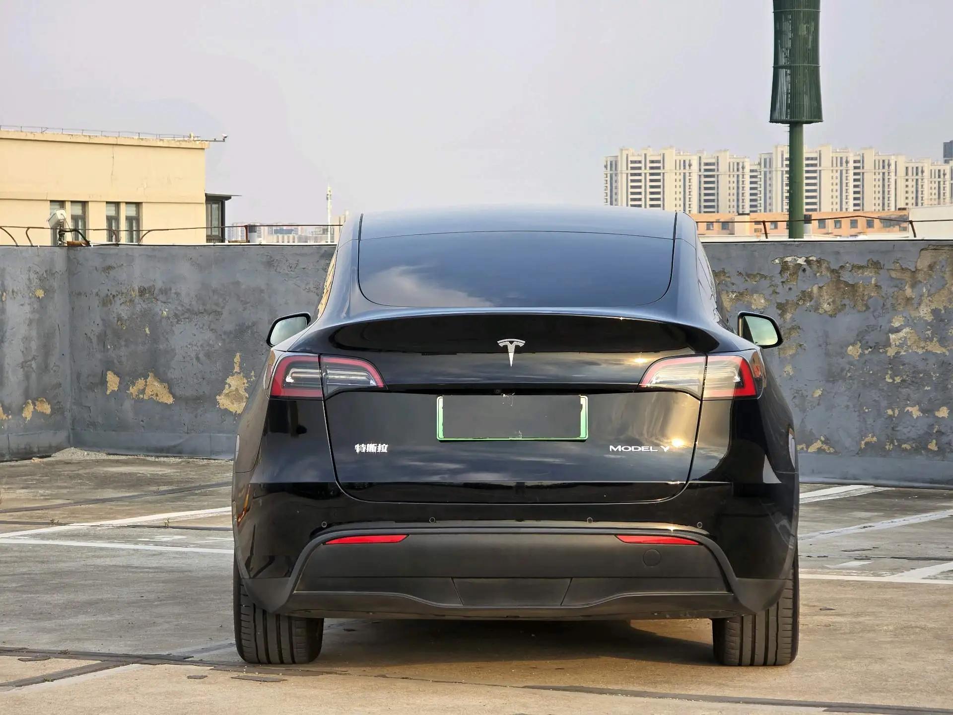 Model Y 2021 Long Range All-Wheel Drive Edition 5