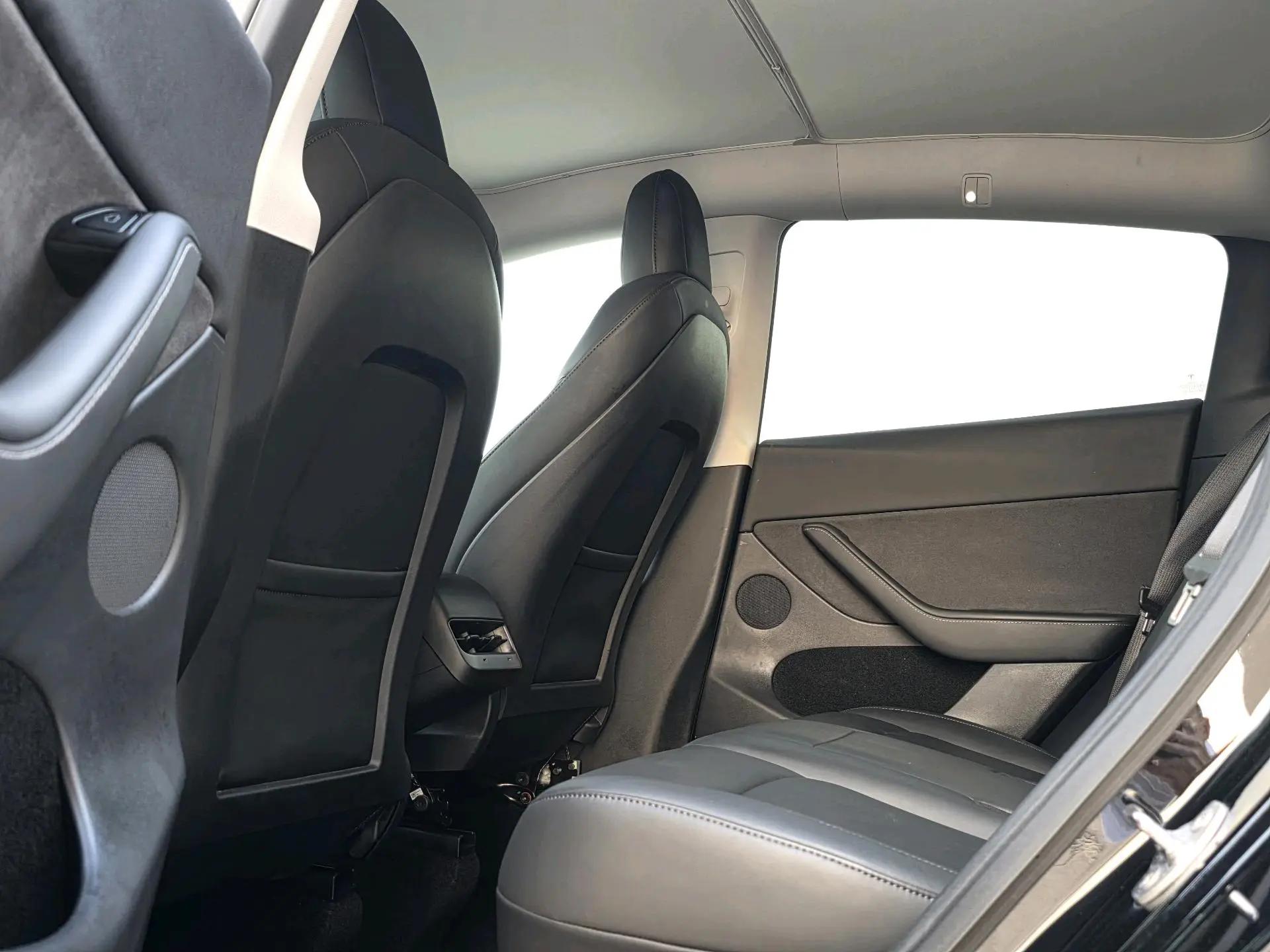 Model Y 2021 Long Range All-Wheel Drive Edition 8