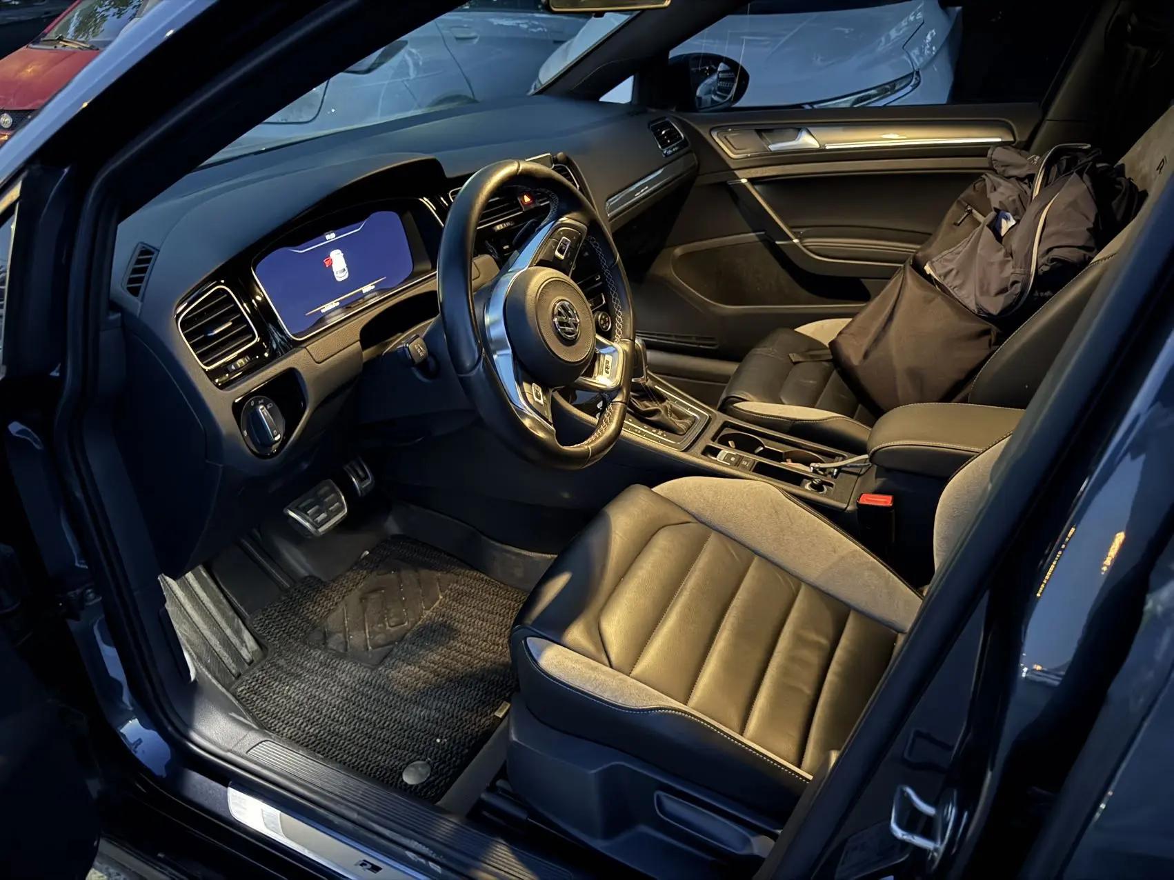 Golf 2020 Beloved Edition 280TSI DSG R-Line 5