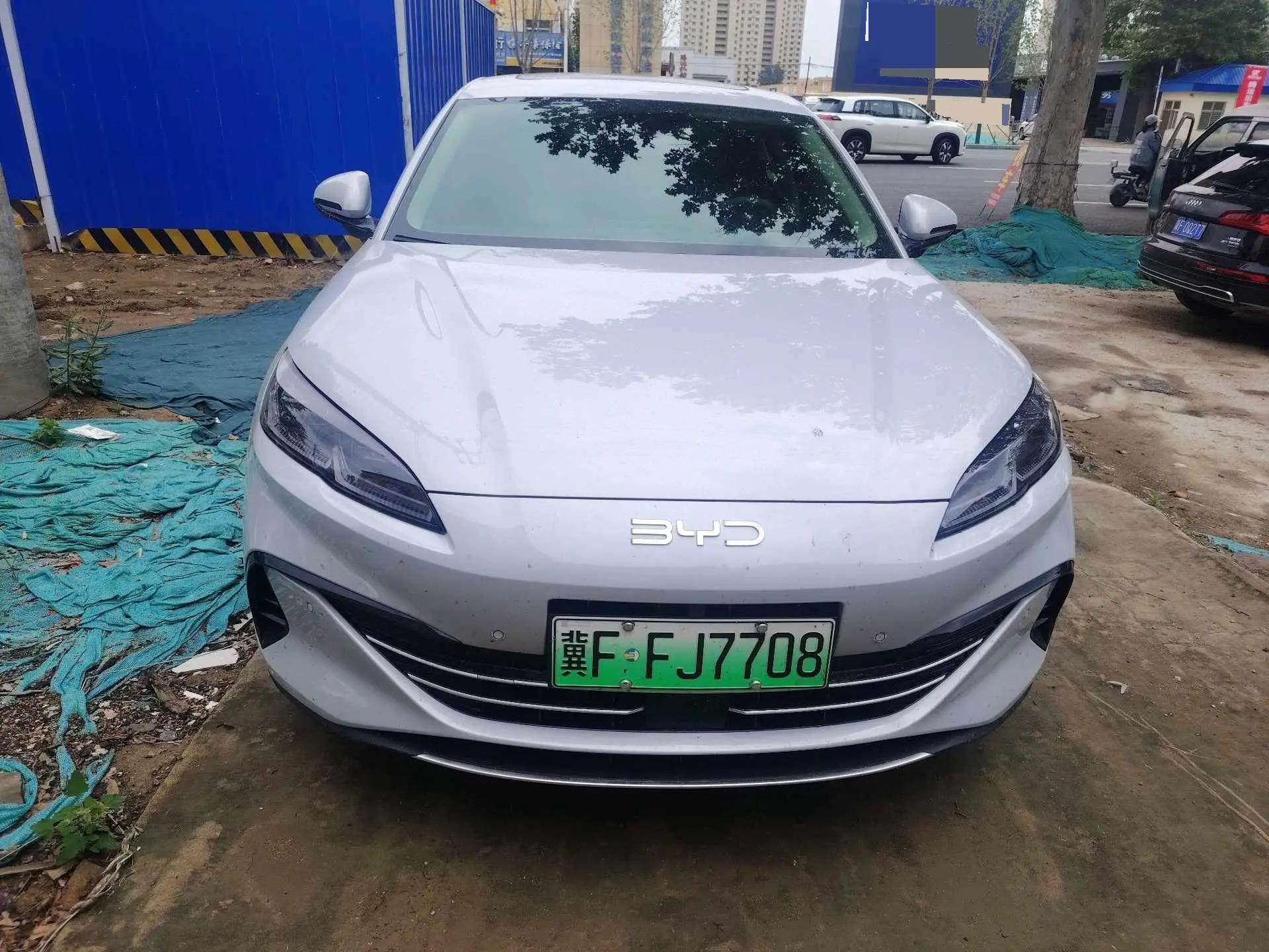 BYD 2026 seals 06 DM-i 1.5 stepless super-exclusive 210KM exclusive automatic gear 2