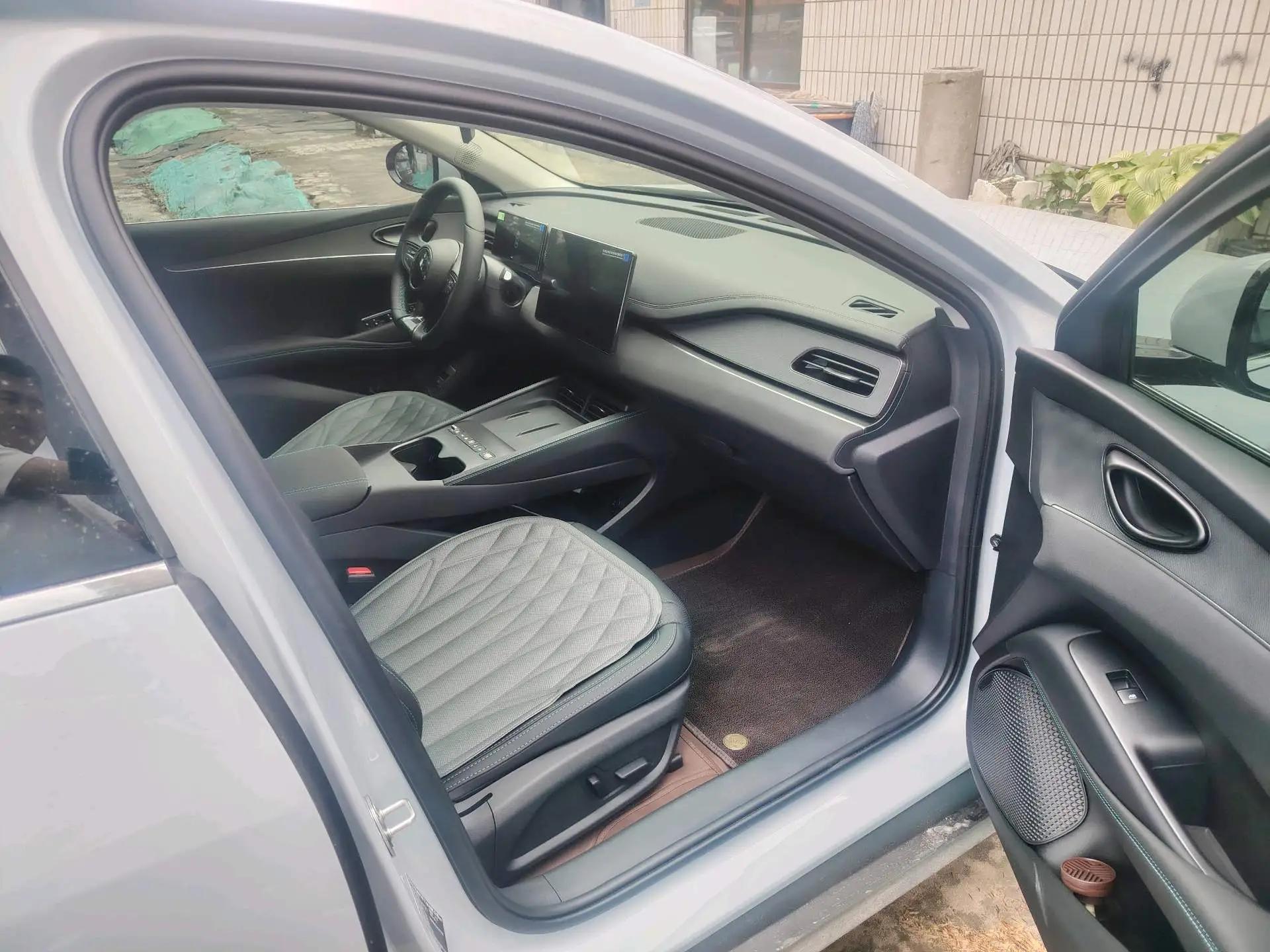 BYD 2026 seals 06 DM-i 1.5 stepless super-exclusive 210KM exclusive automatic gear 4
