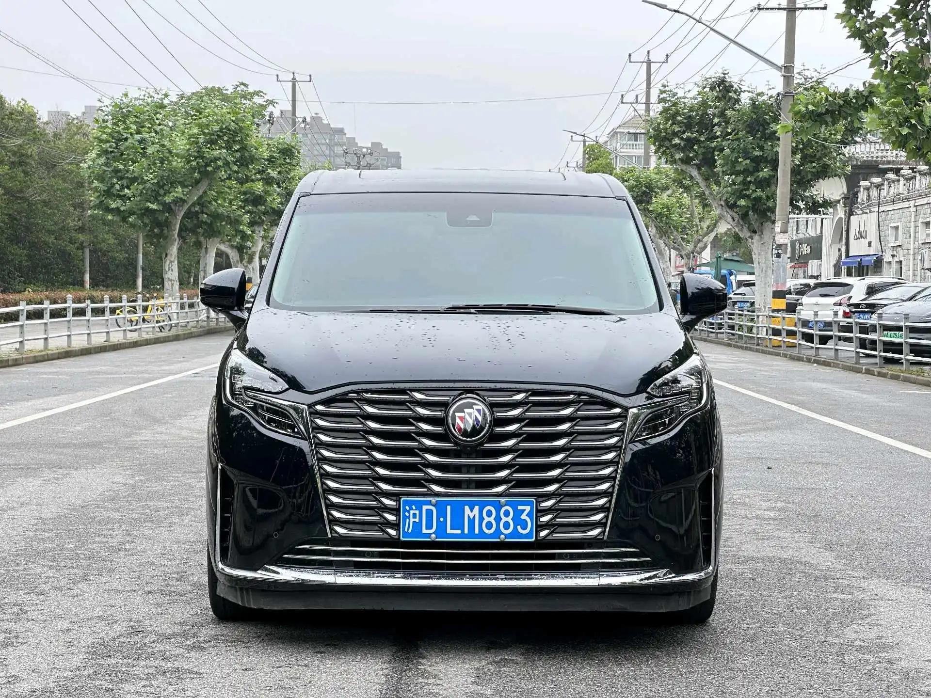 Buick GL8 2023 ES Lu Zun 653T Luxury Model 2