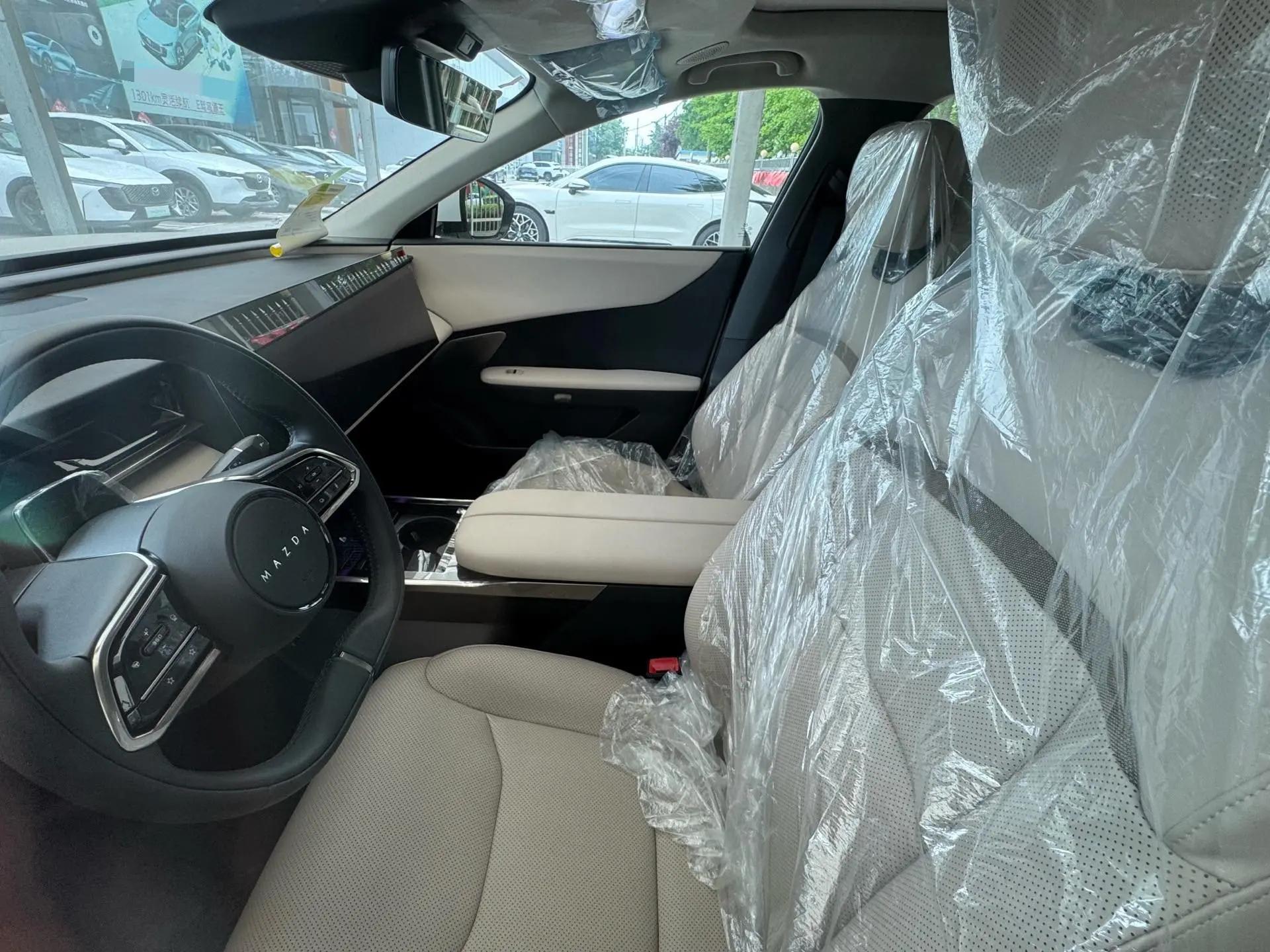 Mazda 2025 EZ-60 200 Pro automatic gear 5