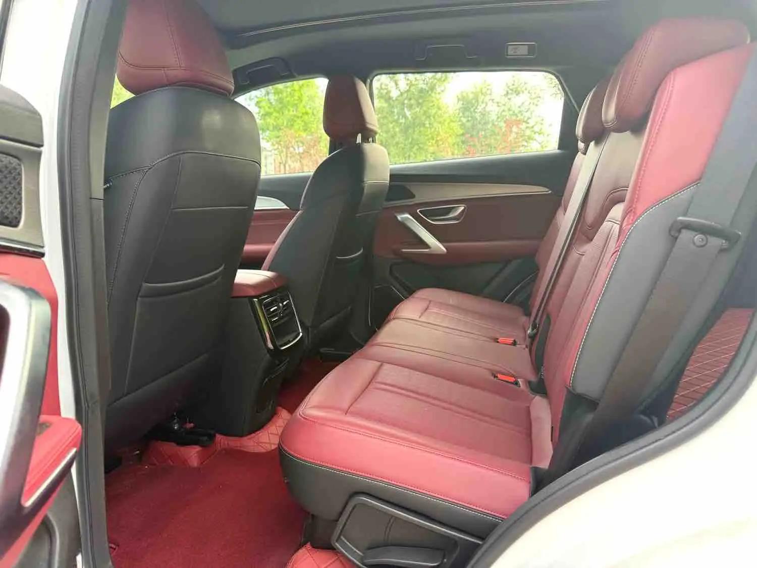 Jetour 2025 X70 PLUS 1.5T Champion Edition MAX 5-seater Automatic 10