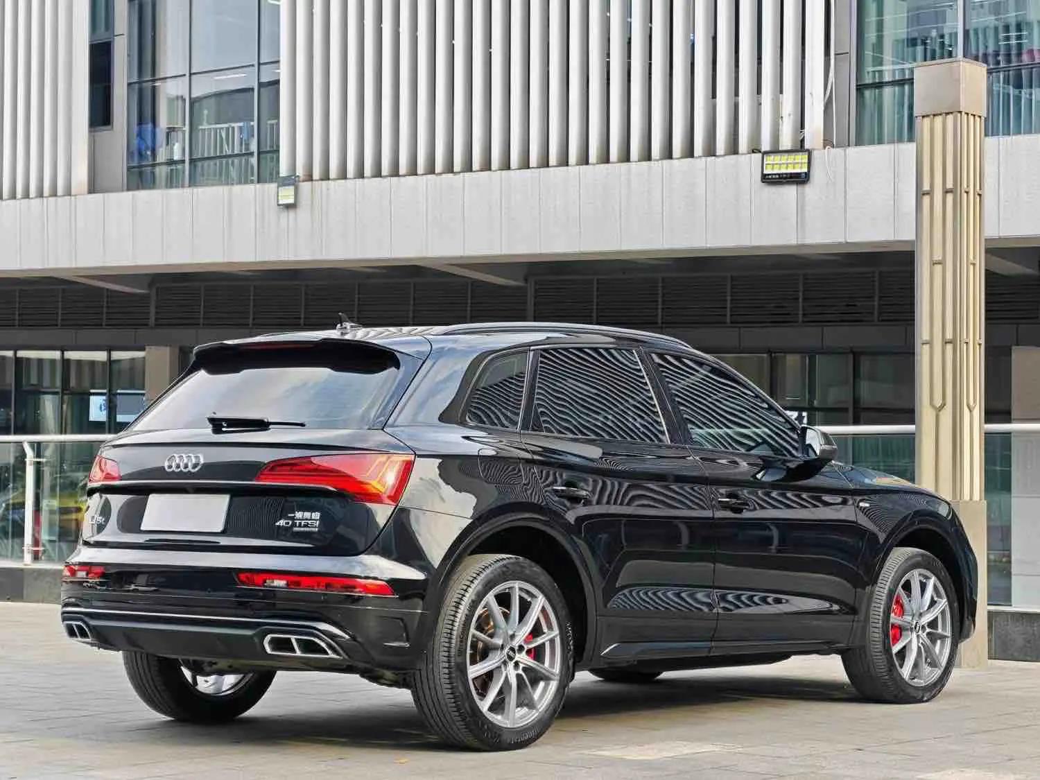Audi 2024 Q5L 2.0TFSI 40TFSI Luxury Dynamic Edition, Automatic 4