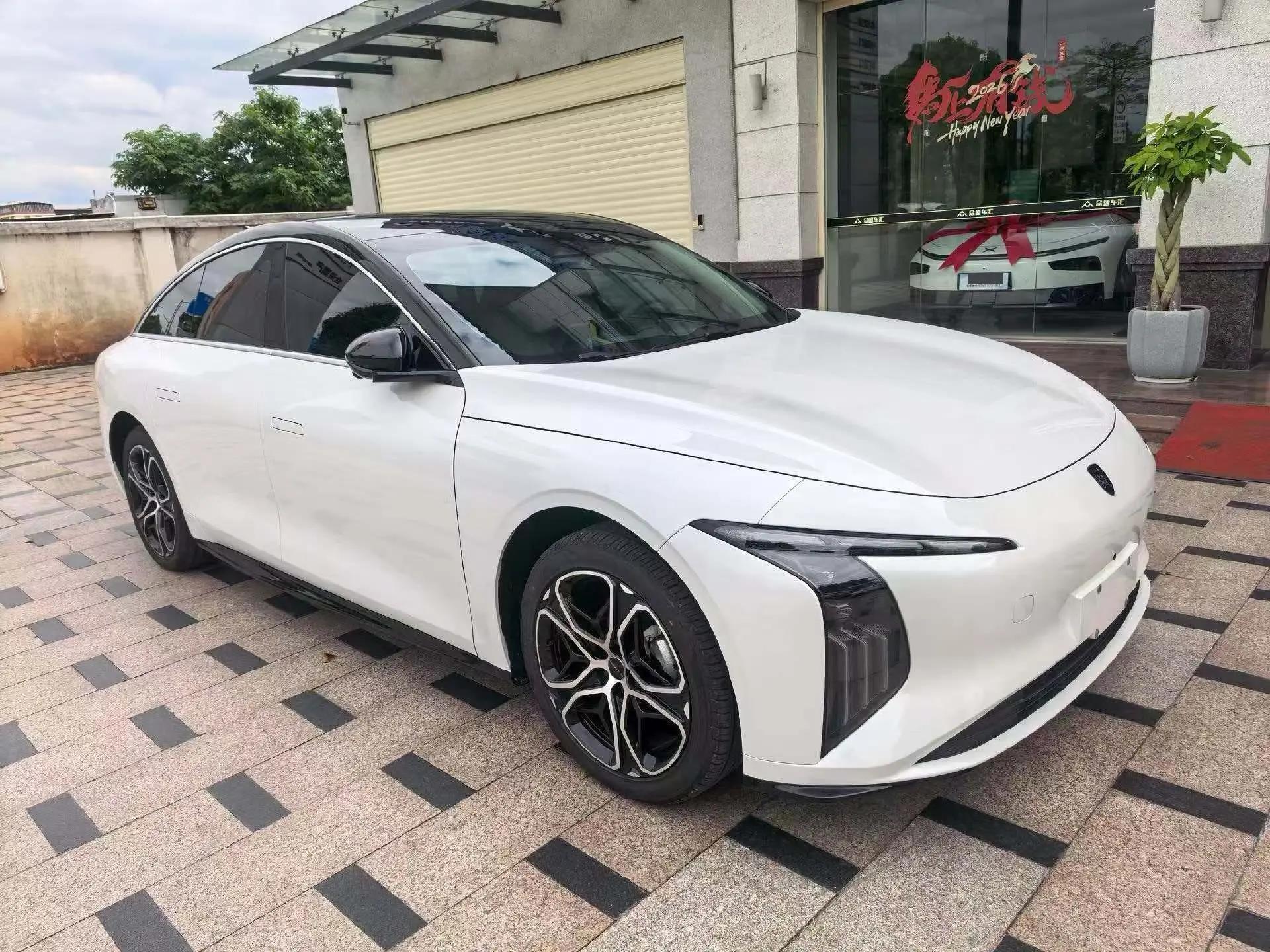 Forthing 2026 Xinghai S 7 650 Super Fast Charge Luxury Edition Automatic Gear 2