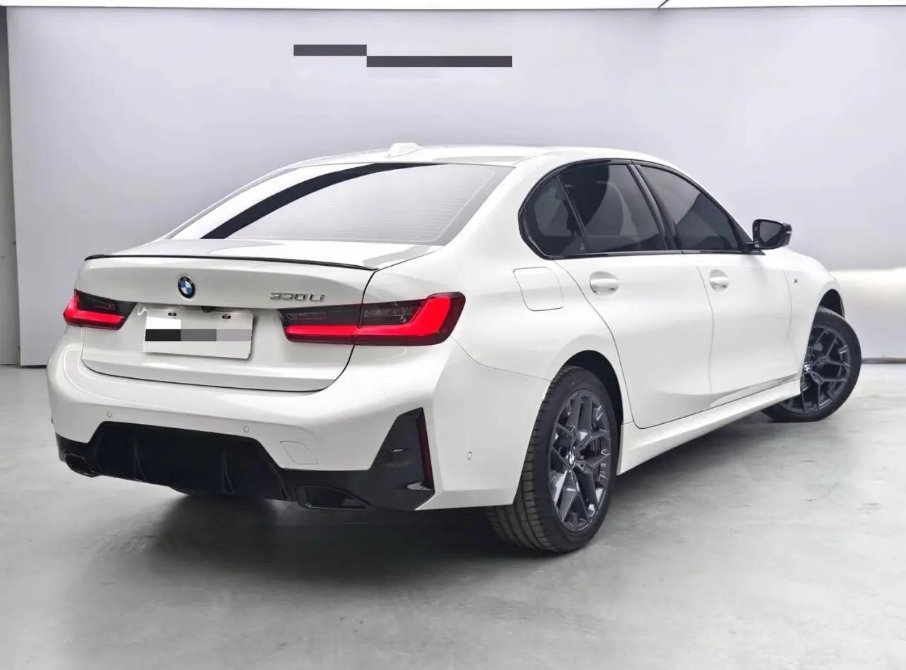 BMW 3 Series 2025 Model 330Li 2.0T M Sport Night Edition Automatic 3