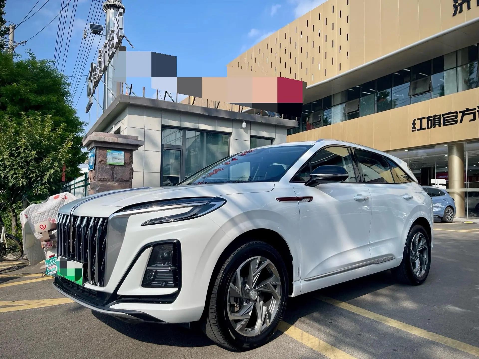 Open image lightbox: HongQi HS3 New Energy 2024 PHEV