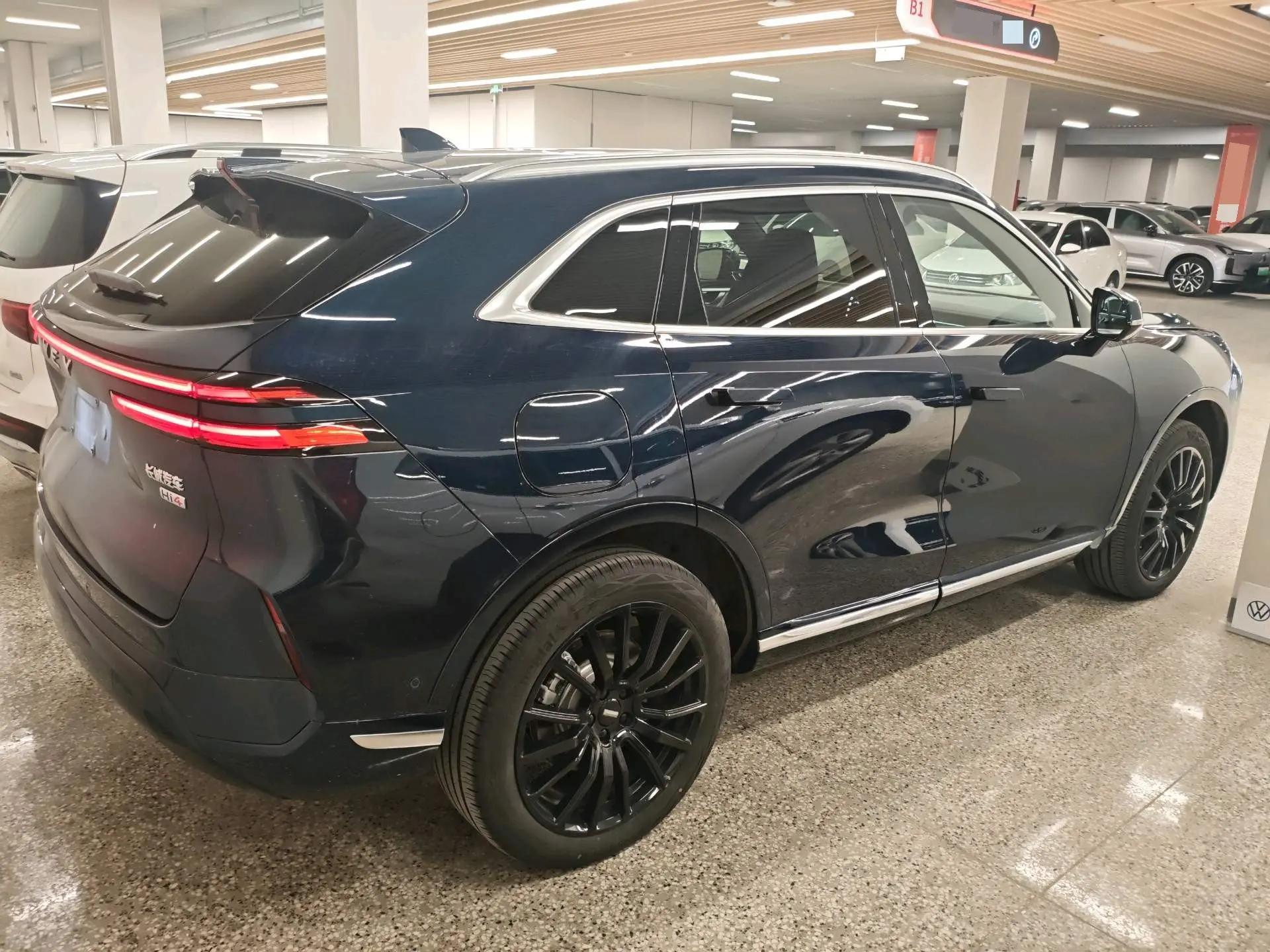 WEY Mocha New Energy 2024 Hi4 Four-wheel Drive Long Endurance Edition 4