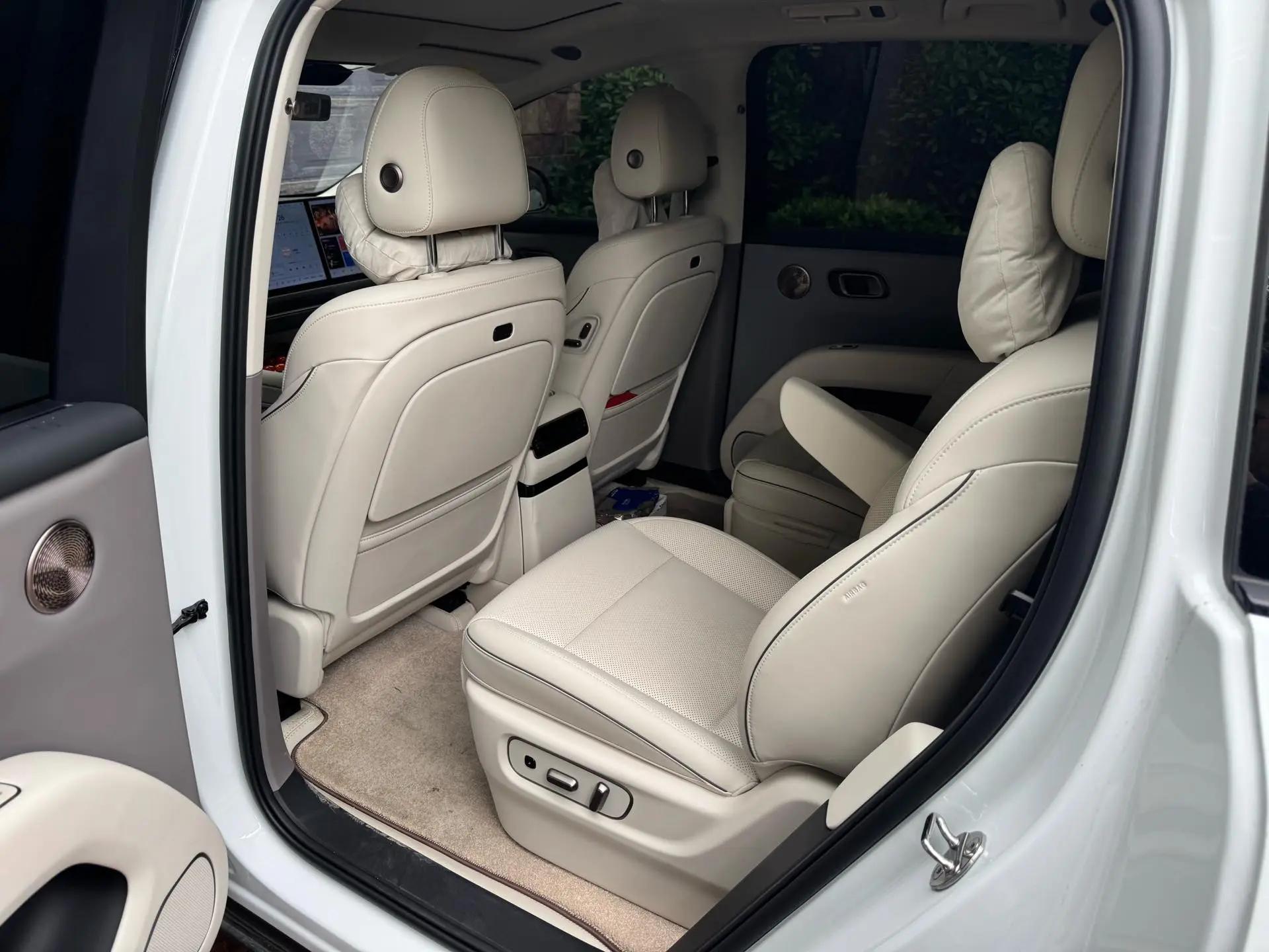 Li 2025 i8 Standard Edition Automatic 6