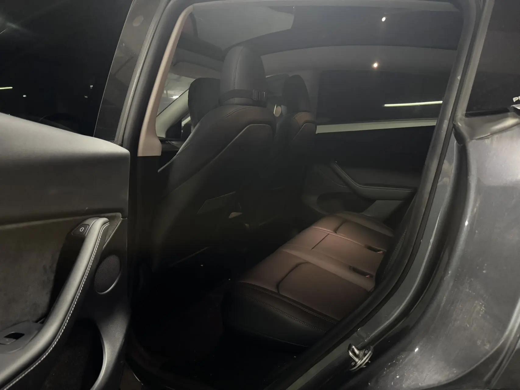 Model Y 2022 rear-wheel drive version 5