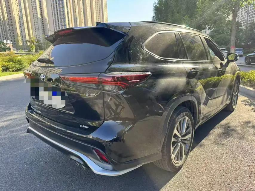 Toyota 2024 Crown Landfang HEV 2.5 CVT 4WD Prestige Automatic 5