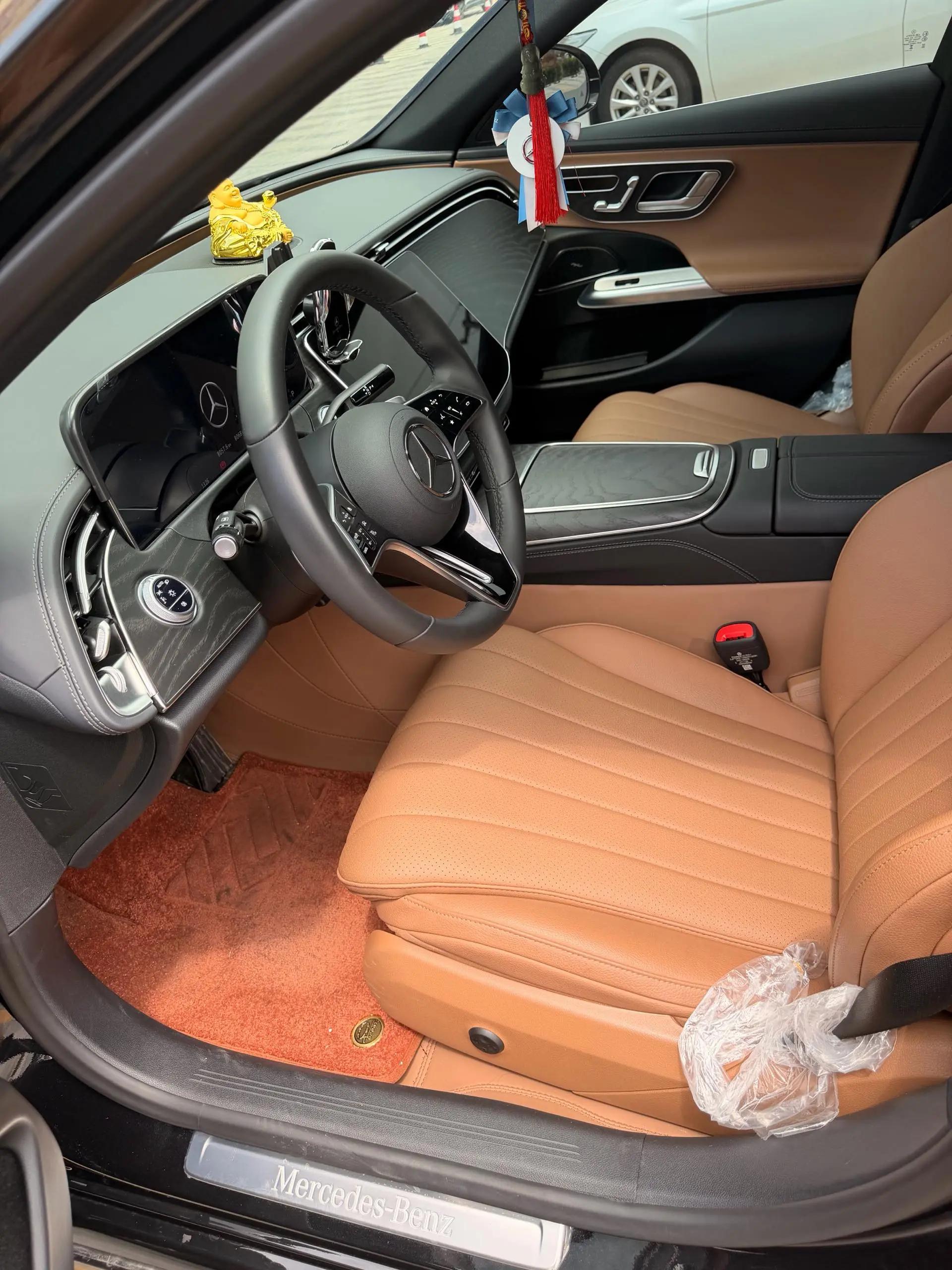 Mercedes Benz E Class 2026 E 260 L 48V 2.0T Classic Automatic Gear 6
