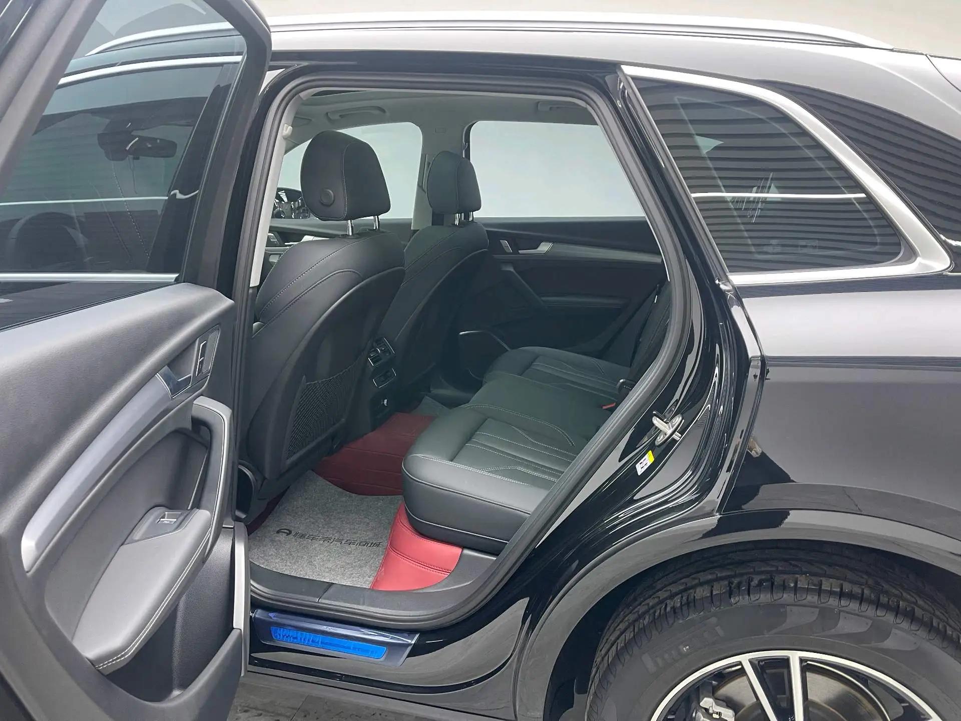 Audi 2025 Q5L 2.0TFSI 40TFSI Fashion Dynamic Automatic 8