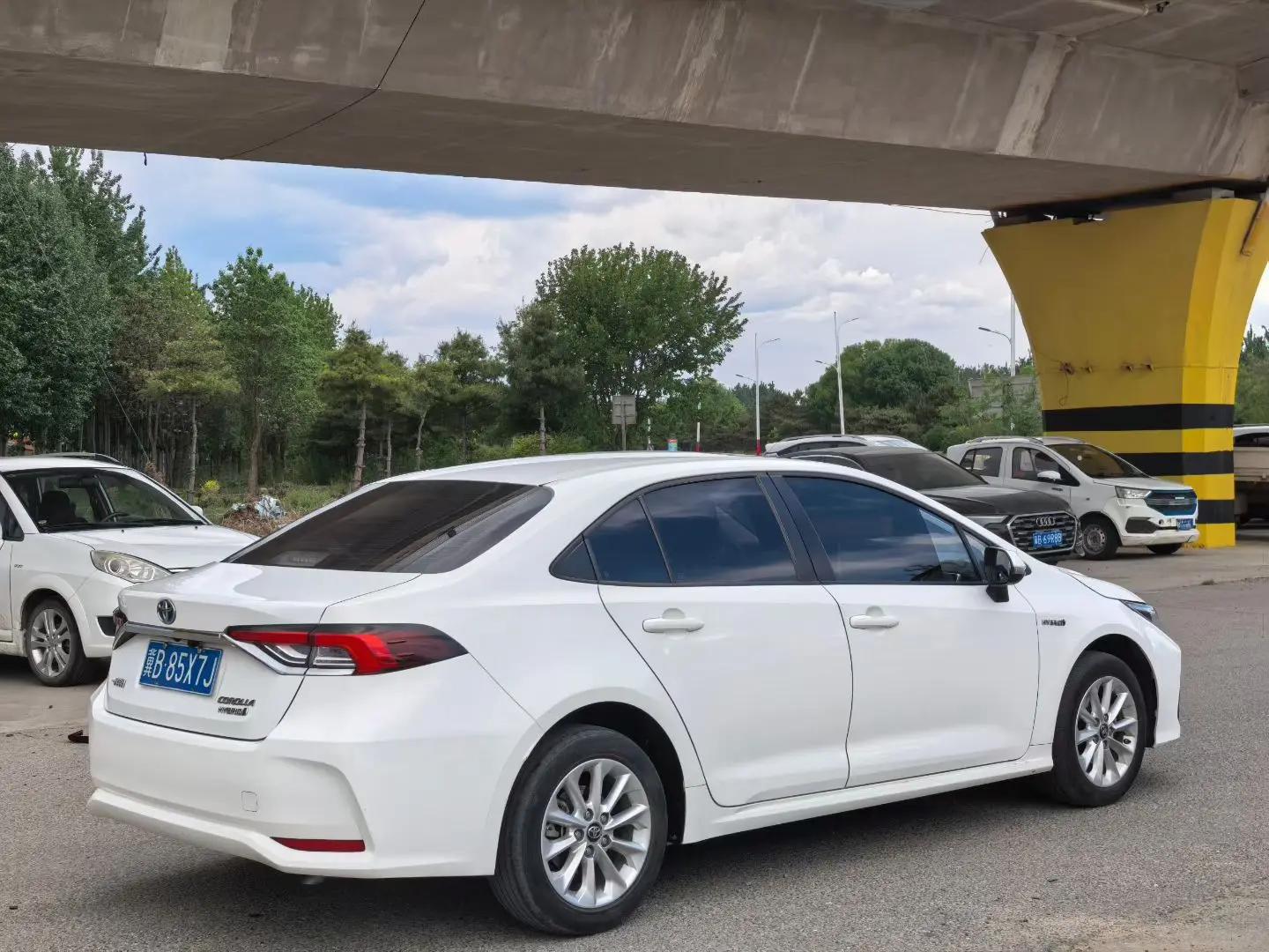 Corolla 2021 Dual Engine 1.8L E-CVT Elite Edition 4