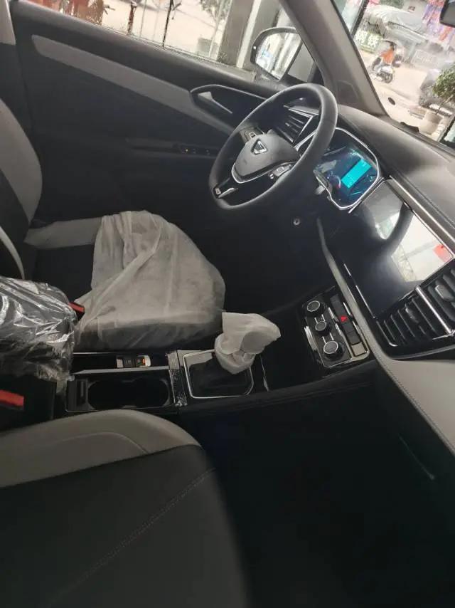 捷达 2026款 捷达VS5 1.4TSI 280TSI 先锋版 自动挡 3