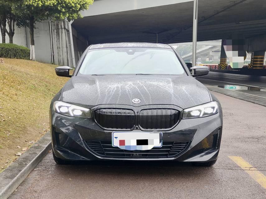 BMW i3 2022 eDrive 35 L 2