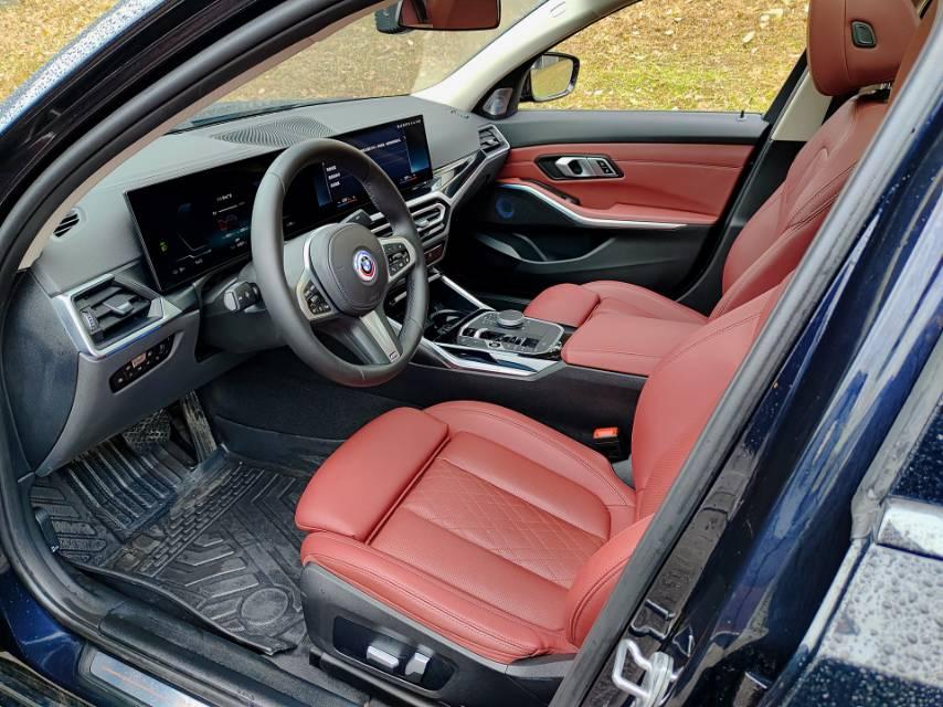 BMW i3 2022 eDrive 35 L 7