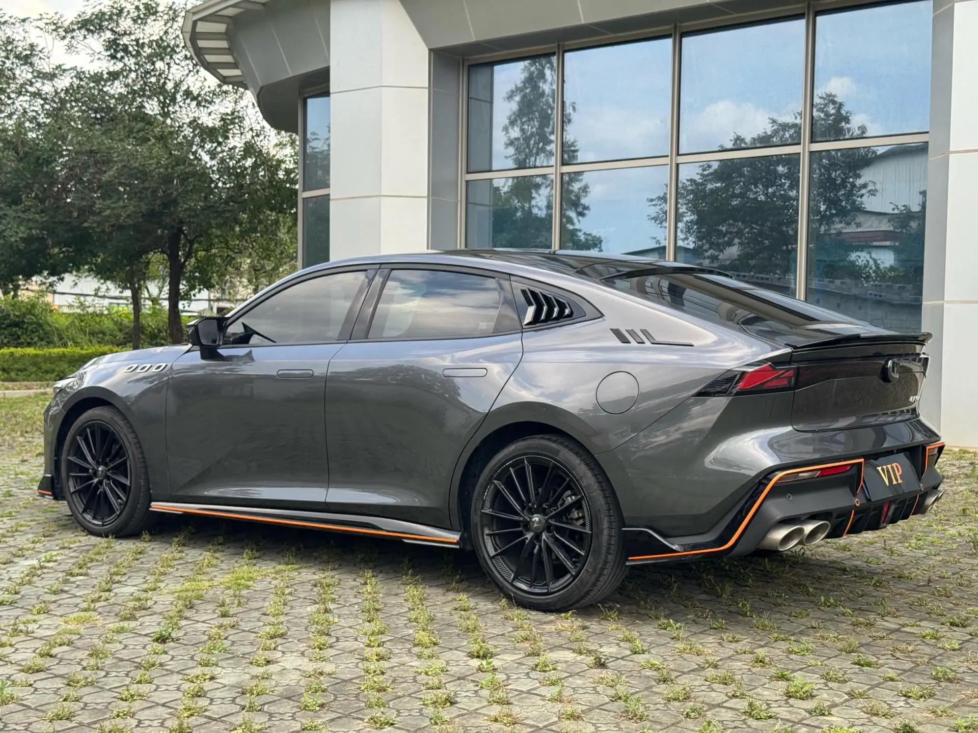 ChangAn 2023 UNI-V 1.5T Sport Edition Automatic 9