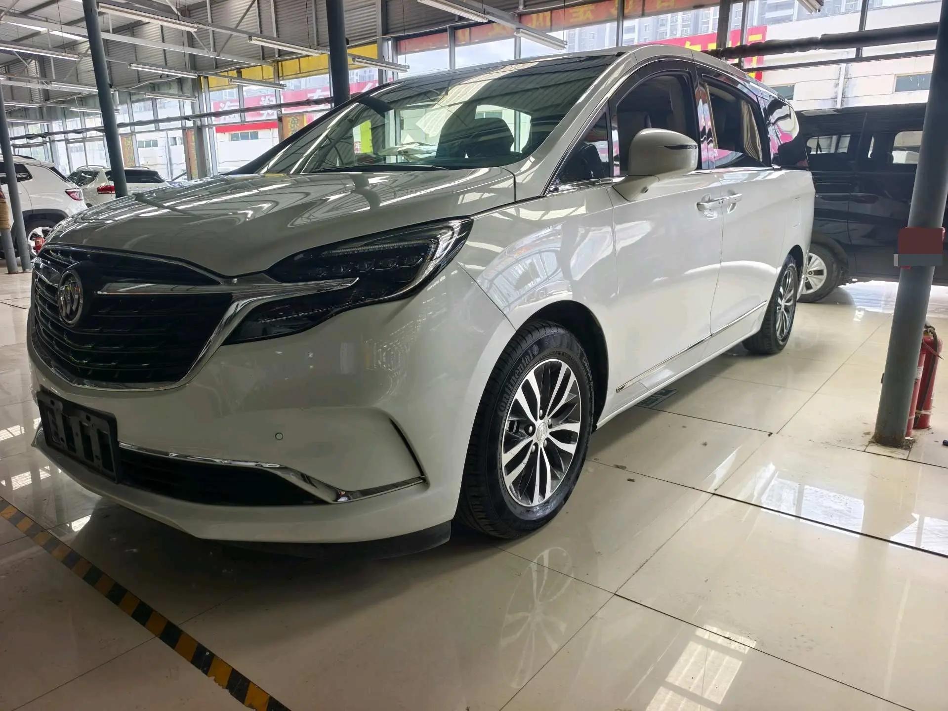 Buick GL8 2022 ES Lu Zun 653T Comfort