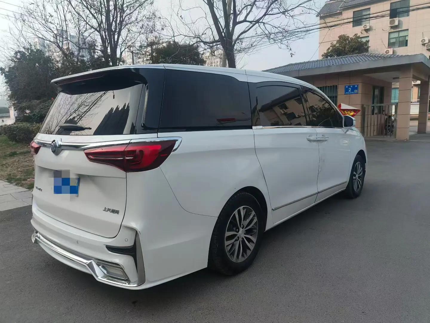 Buick GL8 2022 ES Lu Zun 653T Comfort 10