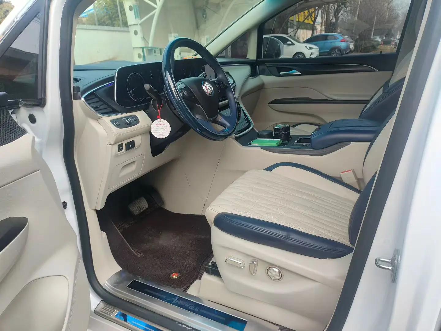 Buick GL8 2022 ES Lu Zun 653T Comfort 4