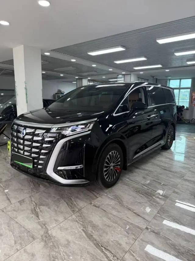 Denza 2025 Denza D9 DM-i 1.5T CVT Intelligent Driving Version 1020 Four-Wheel-Drive Prestige Model Automatic