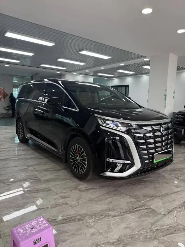 Denza 2025 Denza D9 DM-i 1.5T CVT Intelligent Driving Version 1020 Four-Wheel-Drive Prestige Model Automatic 3