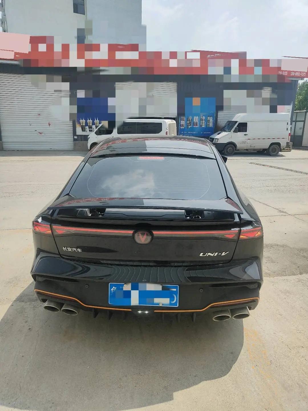 ChangAn 2025 UNI-V 1.5T Distinguished Sports Automatic 3