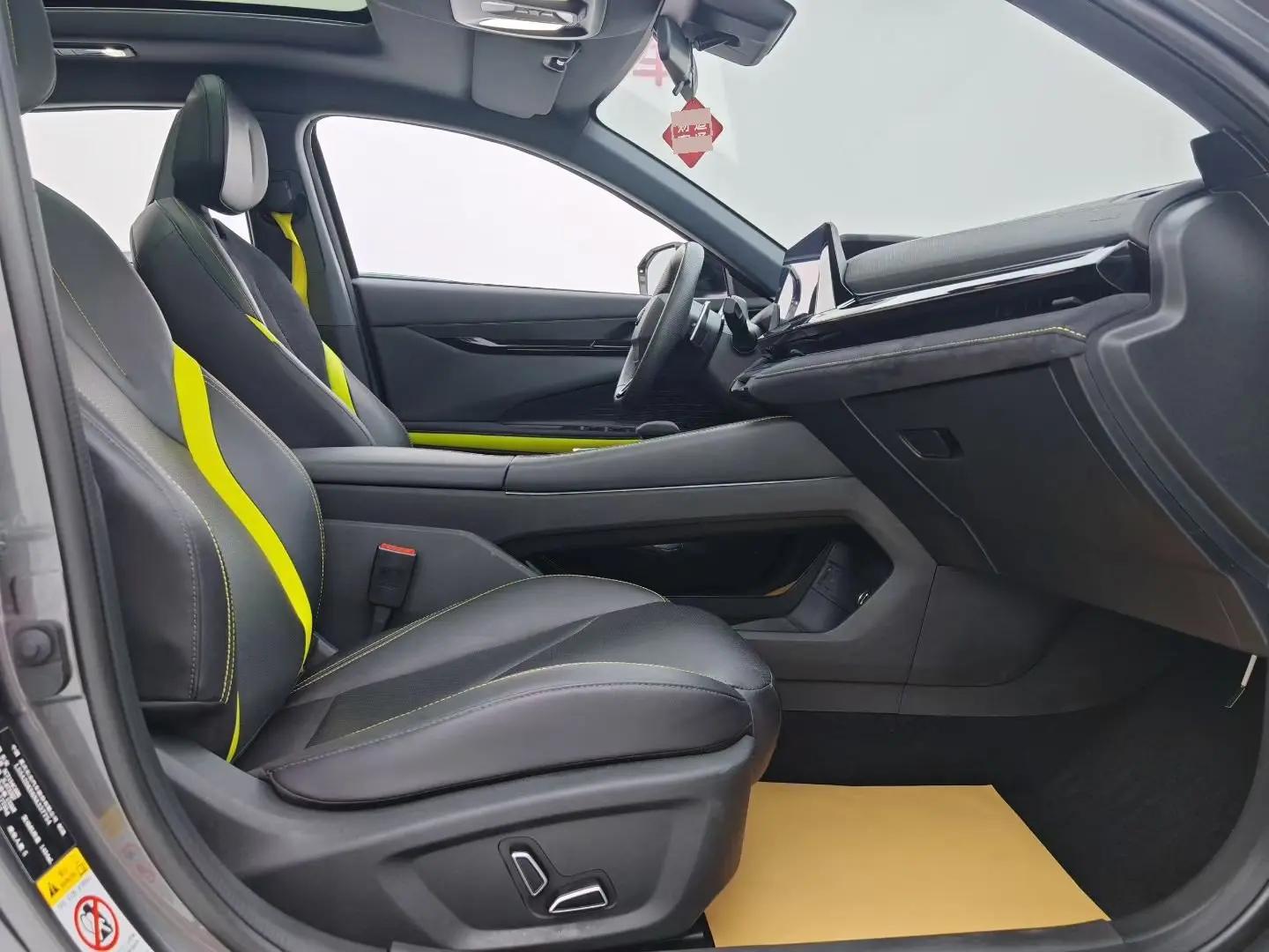 ChangAn UNI-V 2022 1.5T Sports Edition 5