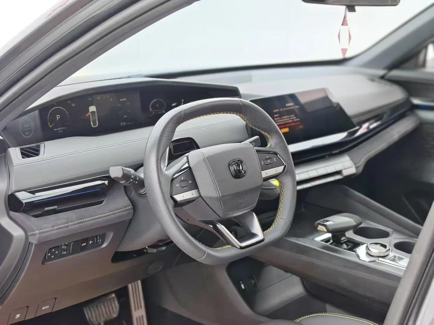 ChangAn UNI-V 2022 1.5T Sports Edition 8