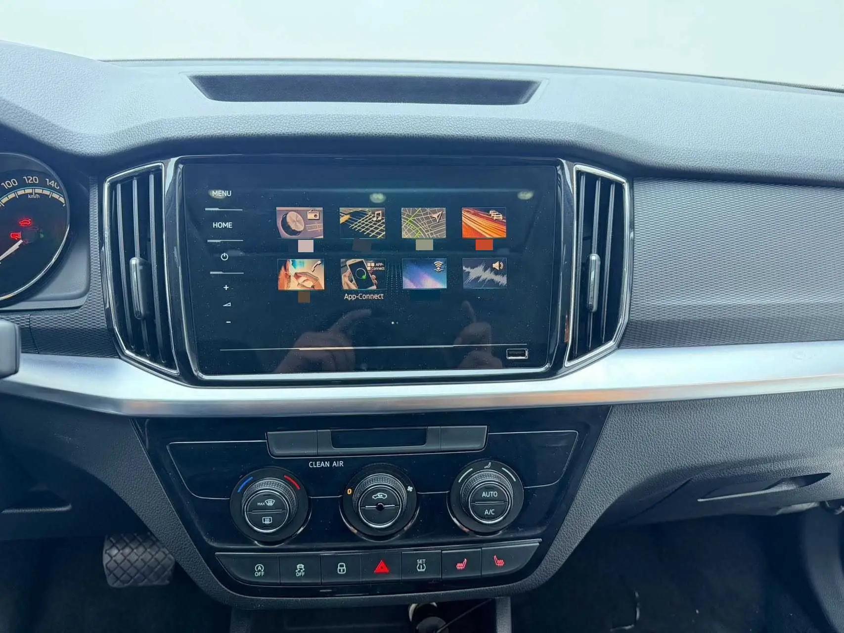 K-Cross 2022 1.5L Automatic Comfort Version 9