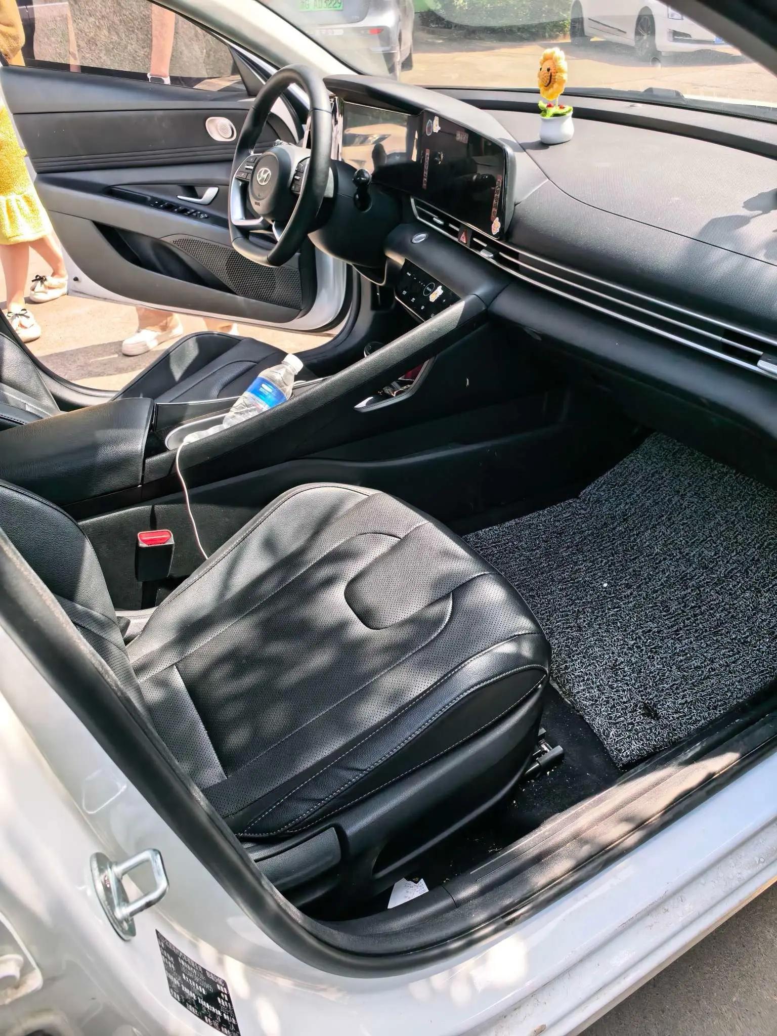 Elantra 2021 1.5L CVT LUX Prestige Edition 7