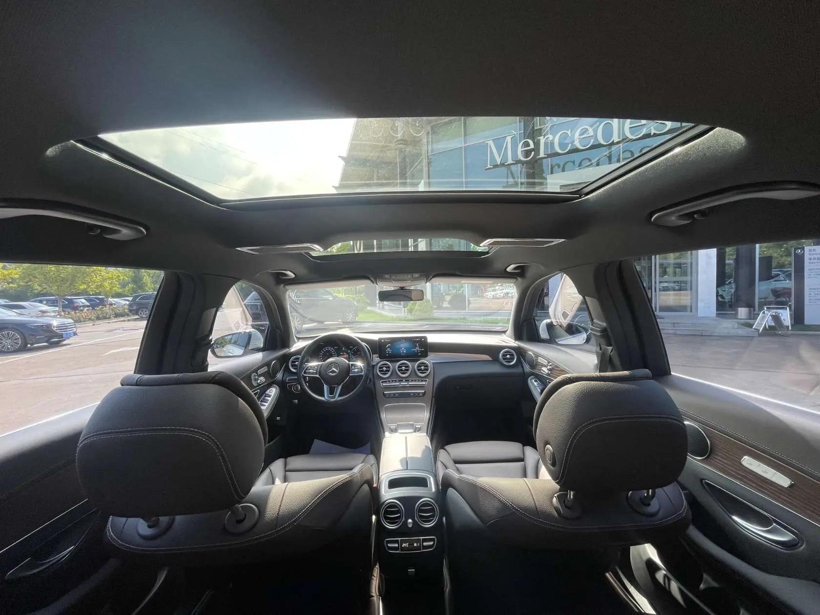Mercedes Benz GLC 2022 model changed to GLC 260 L 4MATIC luxury model 13