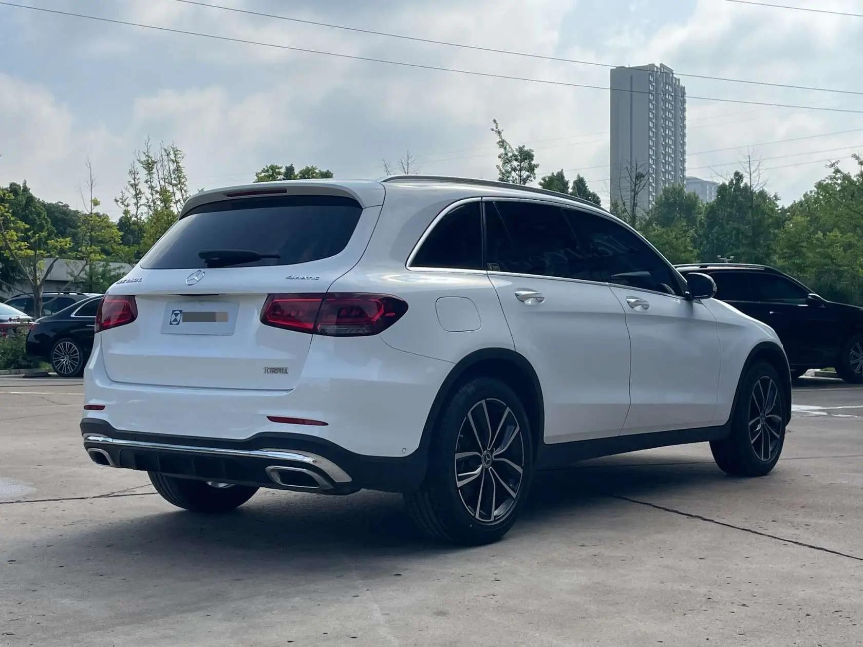 Mercedes Benz GLC 2022 model changed to GLC 260 L 4MATIC luxury model 4
