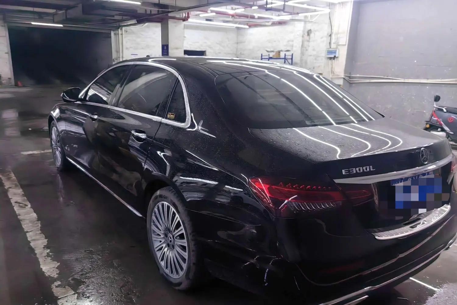 Mercedes Benz E-Class 2023 E 300 L Fashion 4
