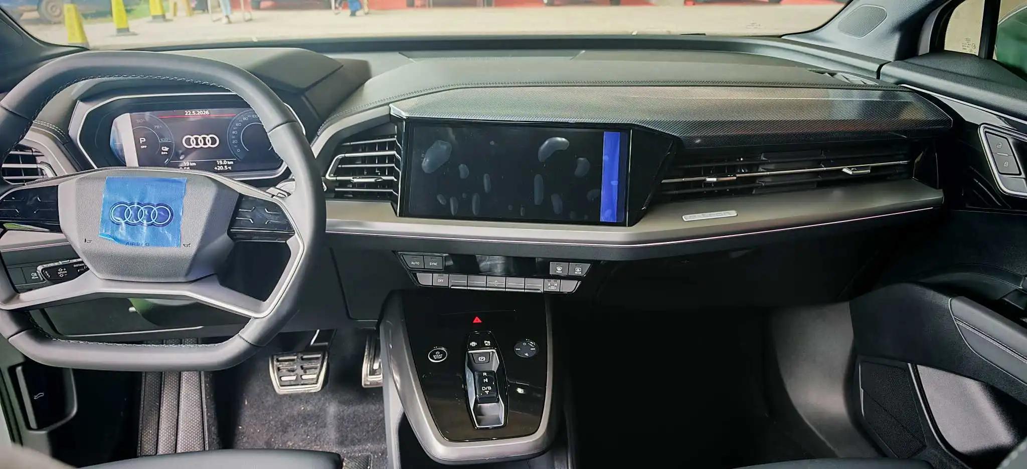 Audi 2024 Q4 e-tron 40 Creation Edition Automatic Gear 7