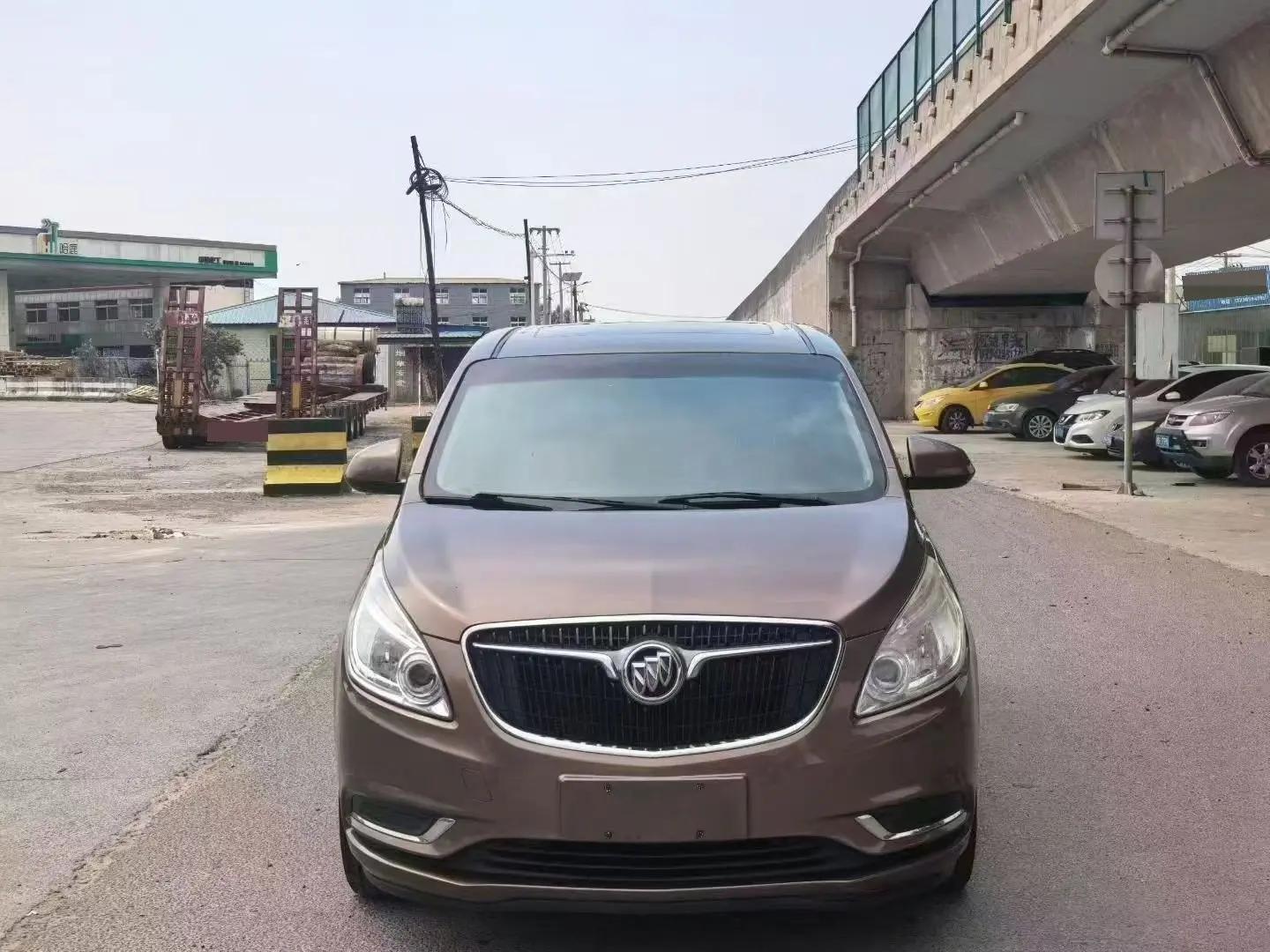 Buick GL8 2018 28T Luxury Country VI 2