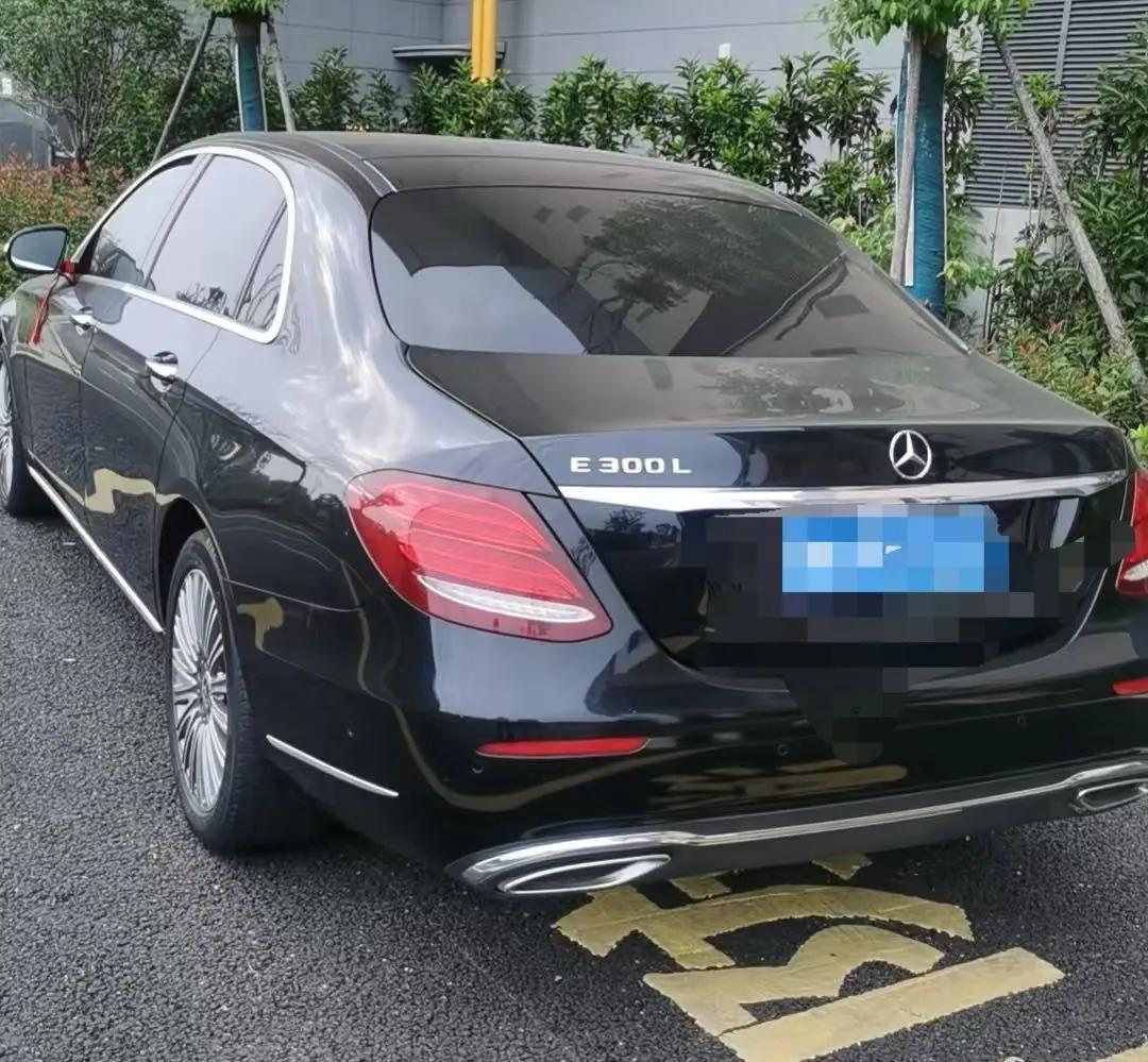 Mercedes Benz E-Class 2020 E 300 L Fashion 4