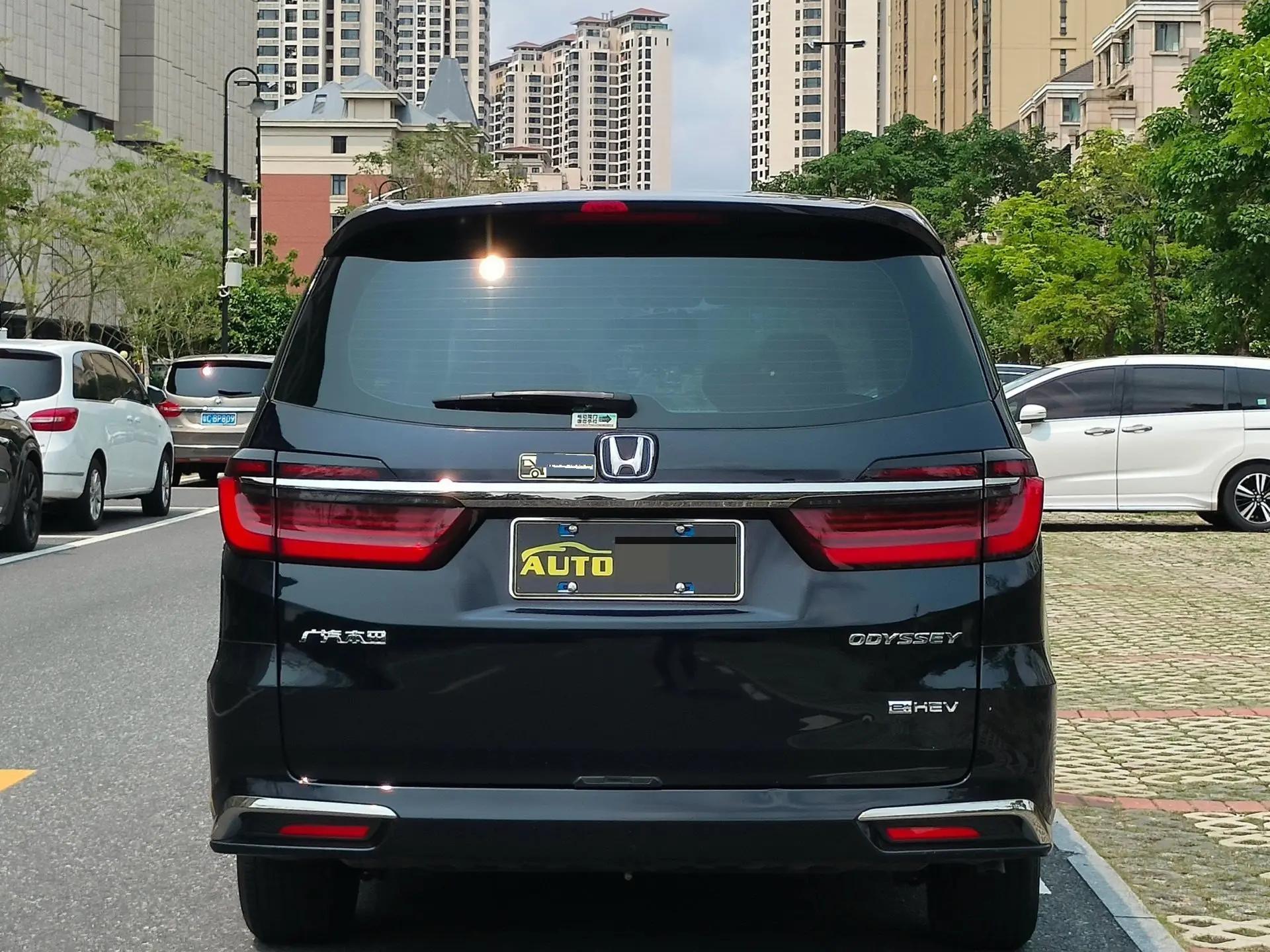 Honda 2024 Odyssey Hybrid 2.0 CVT Elite Enjoyment Edition Automatic 8