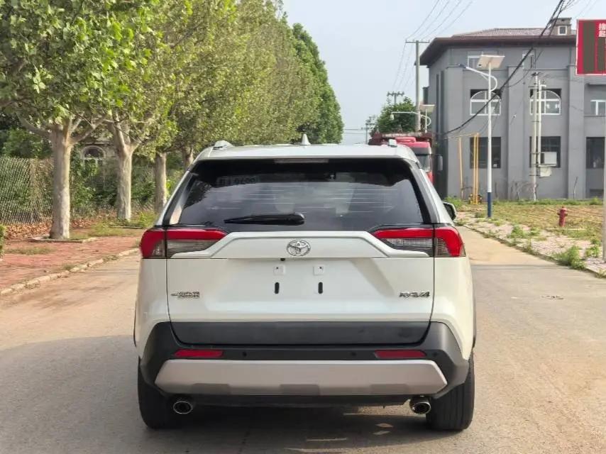 RAV4 Rongfeng 2021 2.0L CVT Two-Drive Fashion PLUS Edition 5