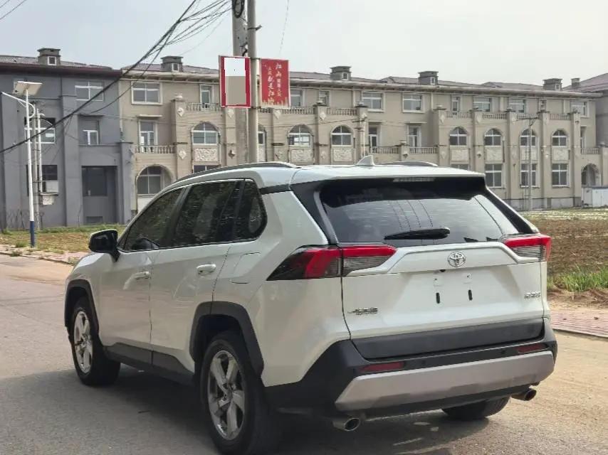 RAV4 Rongfeng 2021 2.0L CVT Two-Drive Fashion PLUS Edition 6