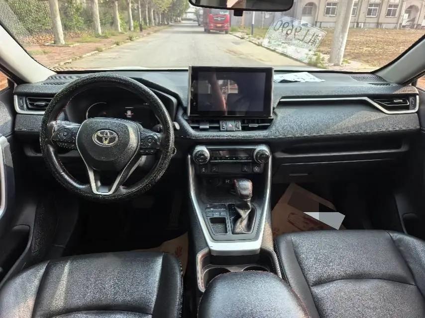 RAV4 Rongfeng 2021 2.0L CVT Two-Drive Fashion PLUS Edition 9