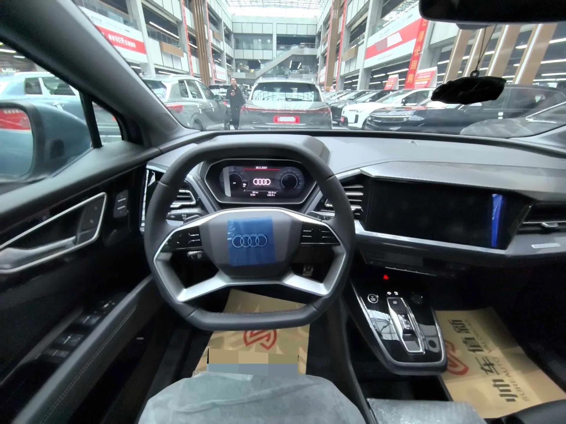 Audi 2024 Q4 e-tron 40 Exploration Edition Automatic 5