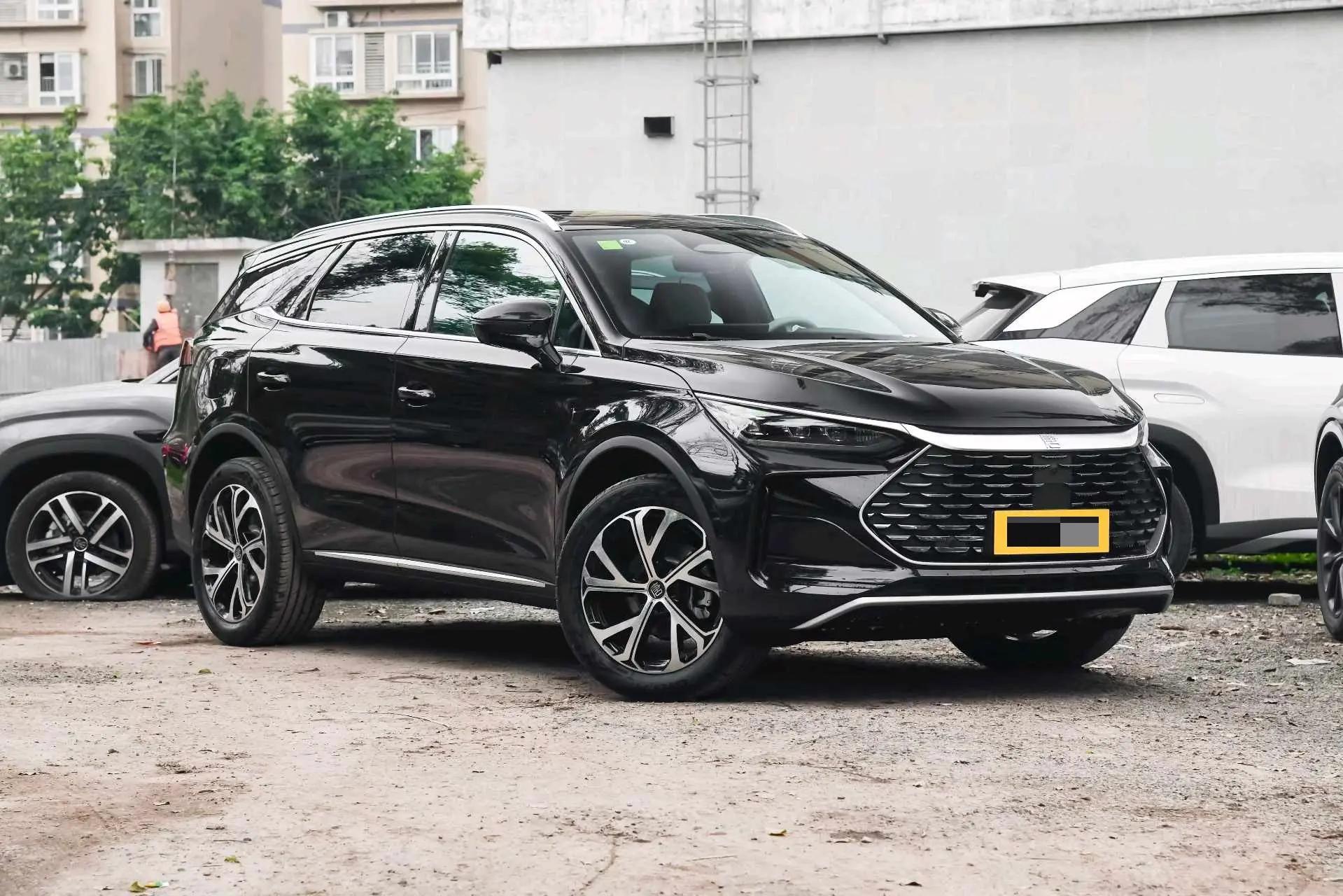 BYD Tang New Energy 2025 Tang DM-i 1.5T Stepless 115KM Honorable Automatic Gear 3