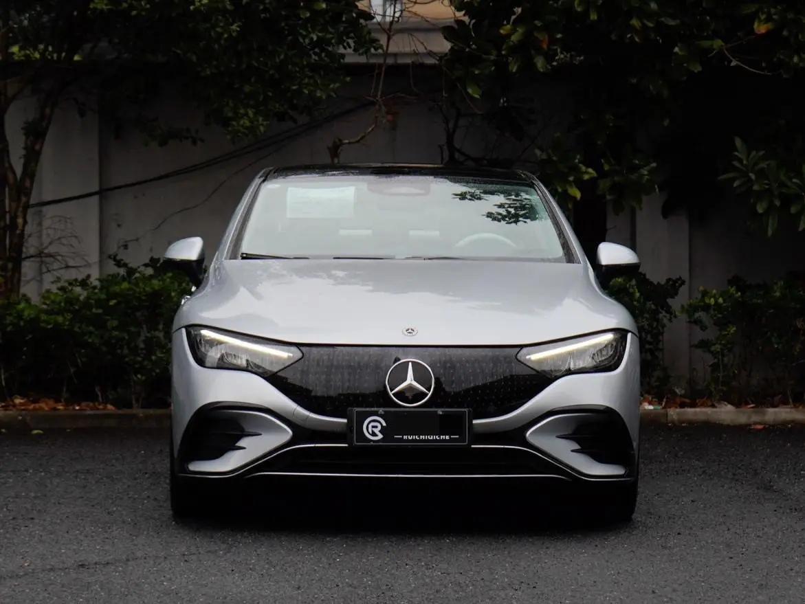 Mercedes Benz 2025 EQE 500 4MATIC EQE 500 4MATIC Pioneer Edition Automatic Gear 2