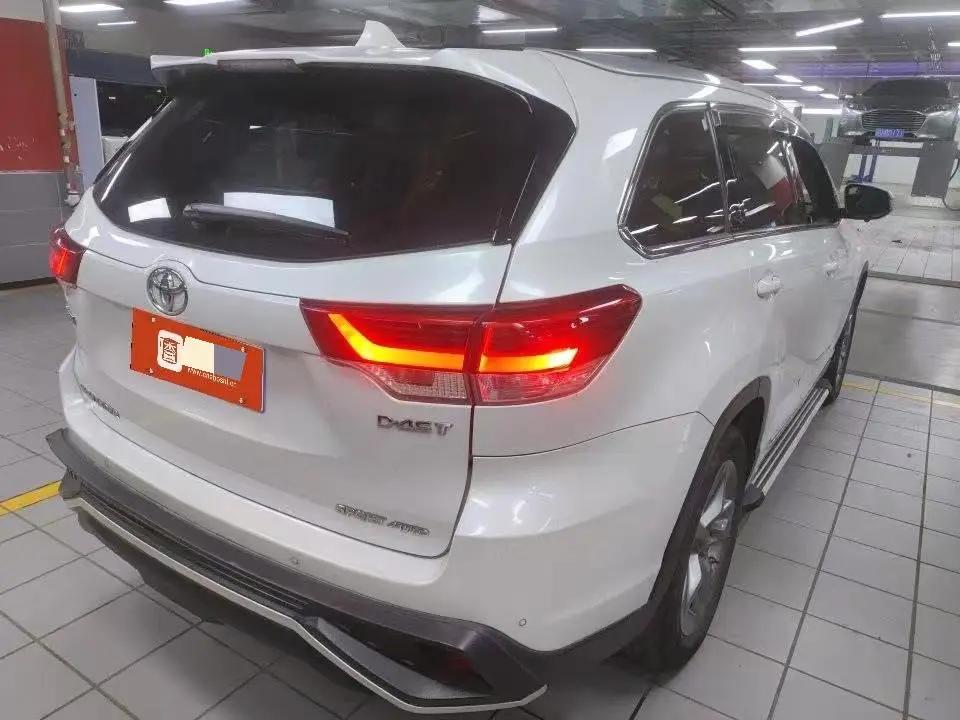Highlander 2021 2.0T 4-wheel drive deluxe edition 7 seats 4
